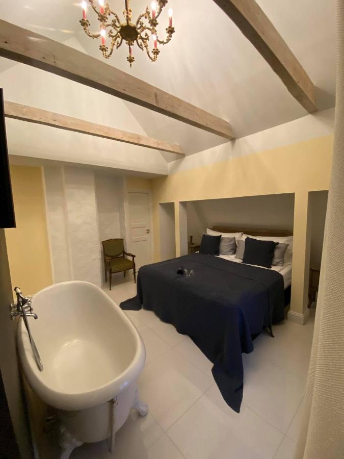 Villa Kertelhof Guesthouse Kärdla Dış mekan fotoğraf